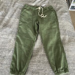 American Eagle / Tomgirl Jogger / Stretch / green
